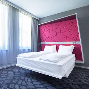 Hotell Magic Xhibition - Self-service-hotel, Bergen